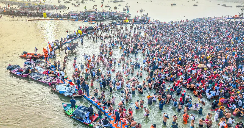 Varanasi-Prayagraj Triveni Sangam With Sedan