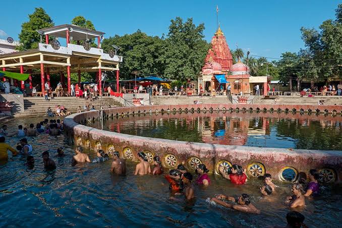 Varanasi – Ayodhya - Namisharanya Round Trip Upto 20 Persons